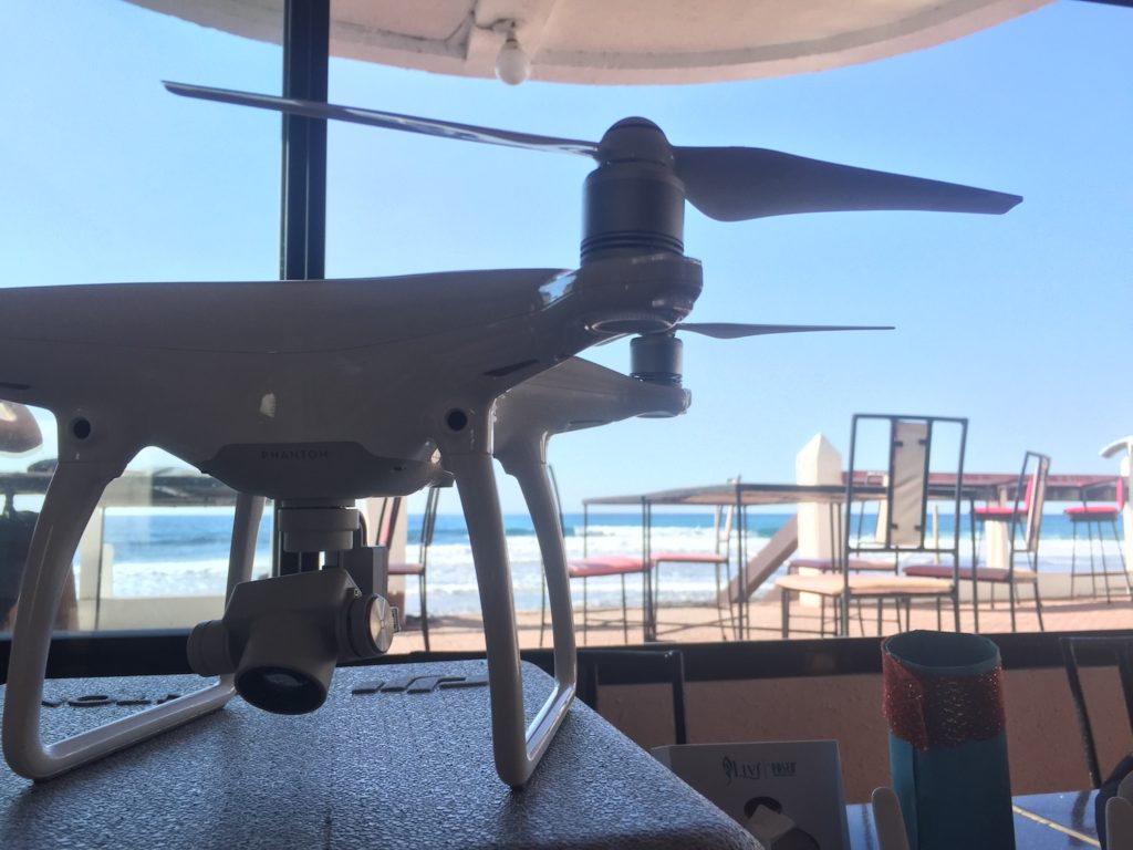 DJIのドローンコントローラをサポートする、Anbeeリモコンストラップ